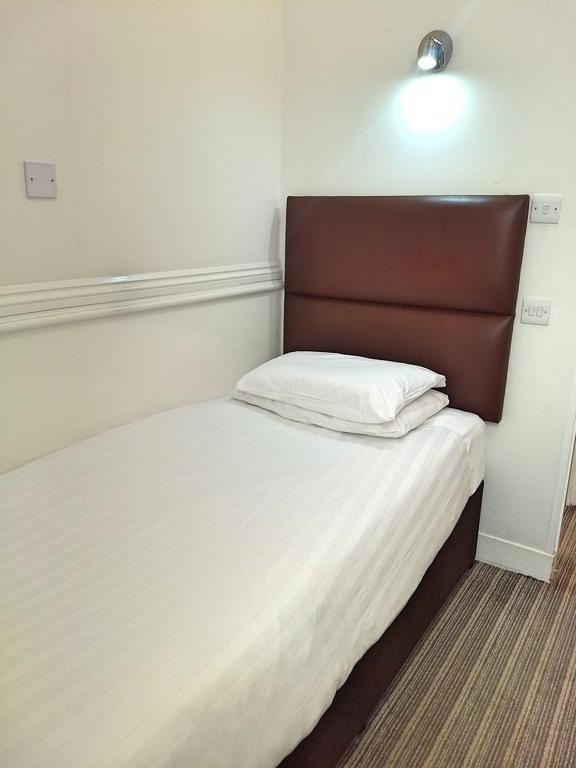 Garden Court Hotel London Luaran gambar